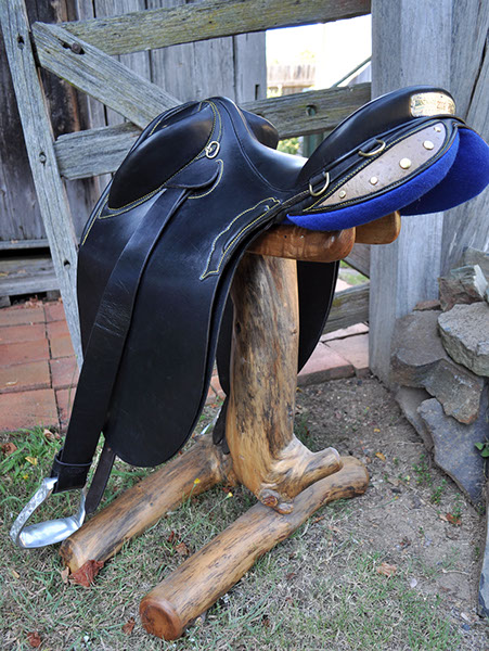 Traditional Saddles