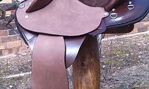 Stock Western Fender Saddle