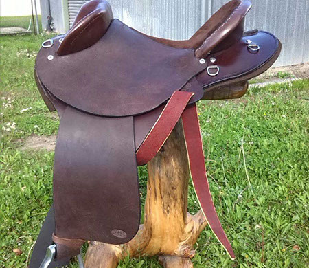 Stock Western Fender Saddle